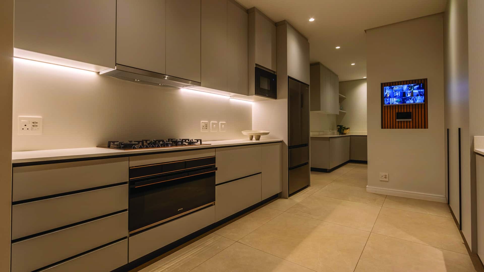 http://49B%20First%20Road%20Chefs%20Kitchen