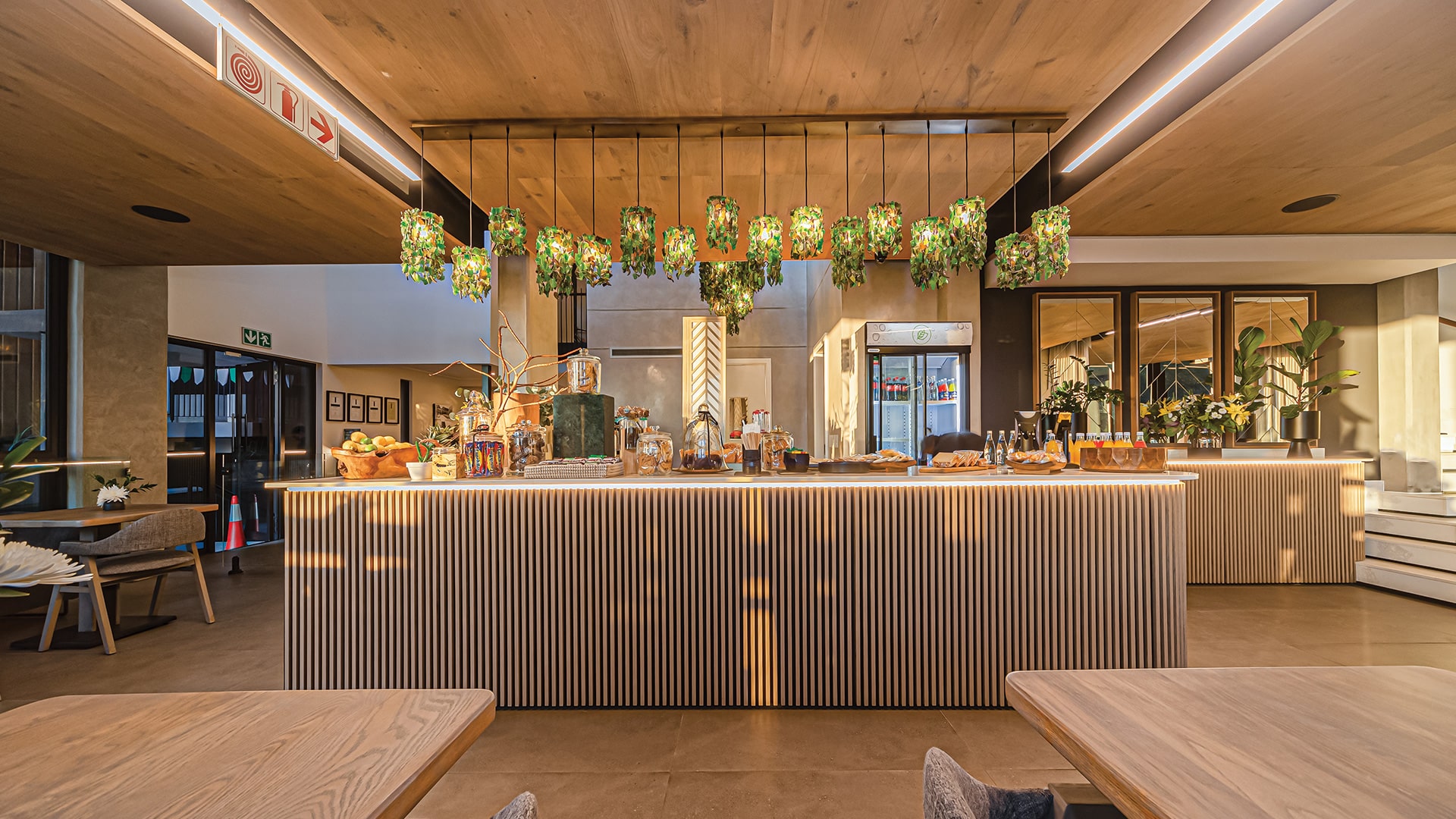 http://Emerald-Cafe-Front